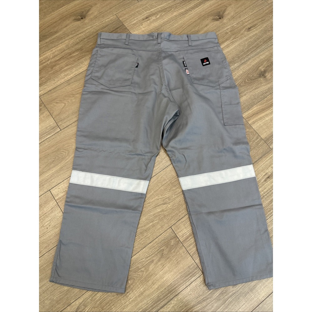 NWT Crude FR Work Pants 44x30 Gray 2112 CAT 2 RN Utility Phone Pocket - Picture 4 of 6